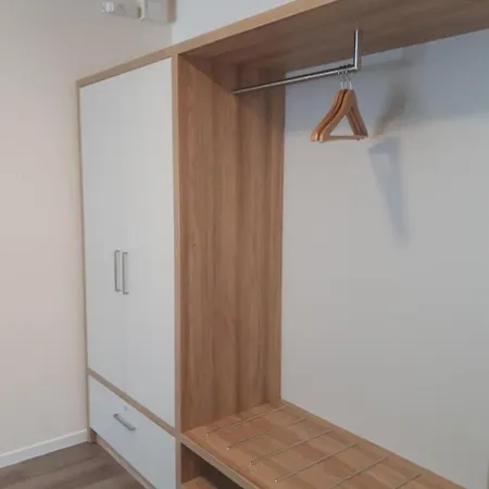 Mienenbuettel Hotell 2*