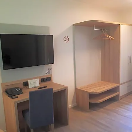 Otel Mienenbuettel